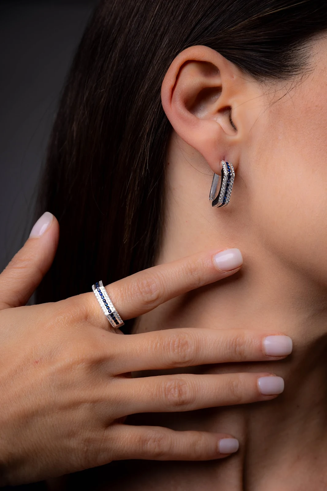 Jewellery portraits